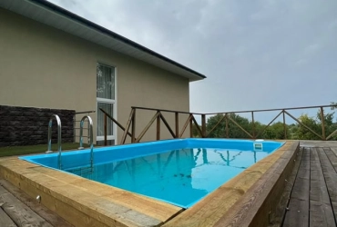 Дом 350 м² на участке 20 сот.