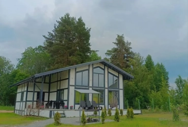 Дом 180 м² на участке 20 сот.