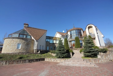 Дизайн, зал до 50, бассейн,р.баня