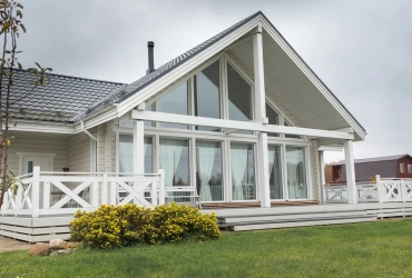 Коттедж 160 м² на участке 20 сот.